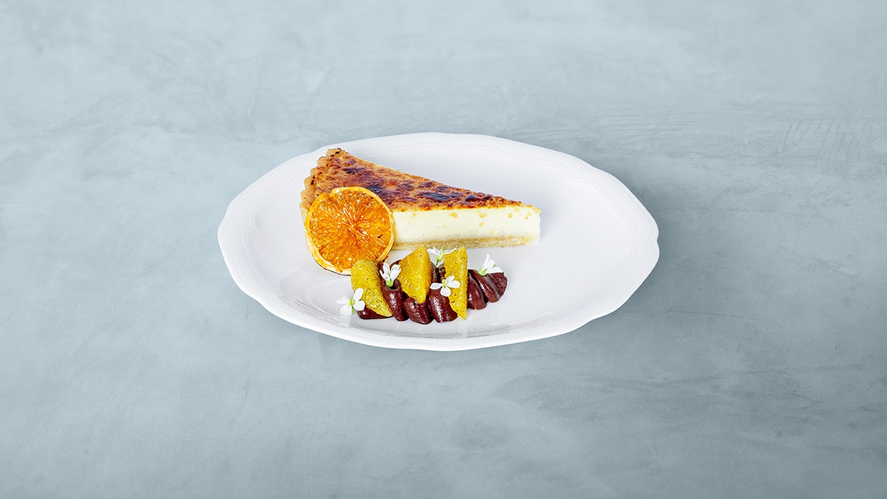 Apelsintarte med crème brûlée, chokladmousse och marinerad apelsin
