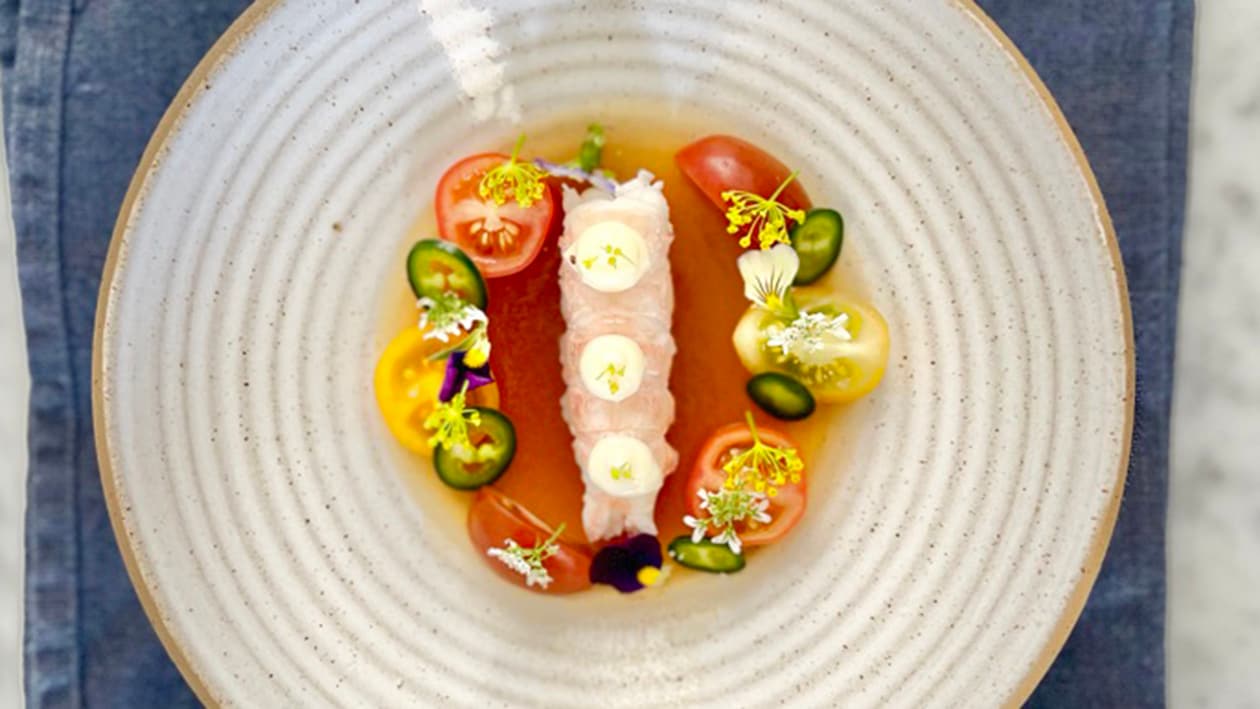 Inkokt havskräfta med krondillsmajo, jalapeño och tomat