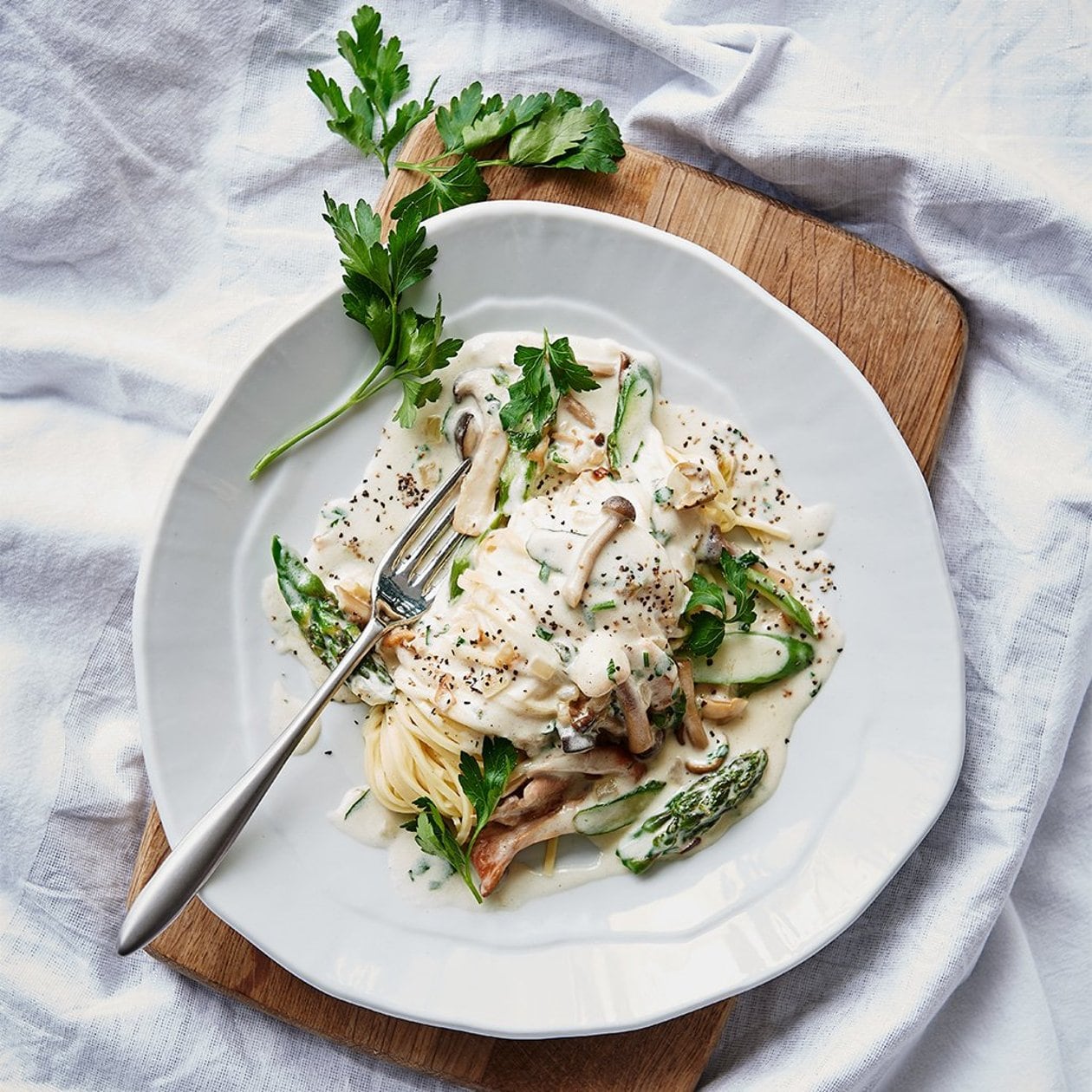 Pasta med sparris och svamp – Recept