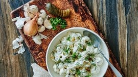 Sommarens godaste potatissallad med HELLMANN'S