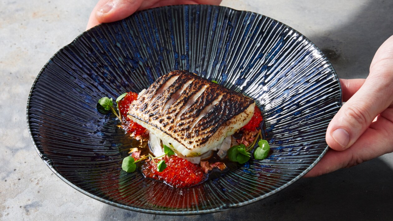 Mangold och glaserad vitfisk med sjögräsmayo – Recept