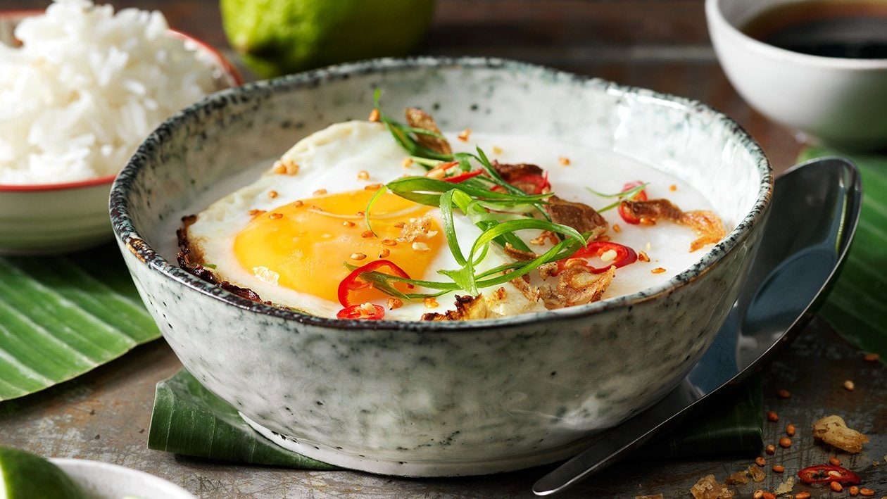 Congee med stekt ägg