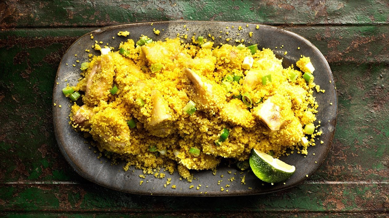 Farofa på couscous med stekt banan och vårlök Farofa på couscous med stekt banan och vårlök