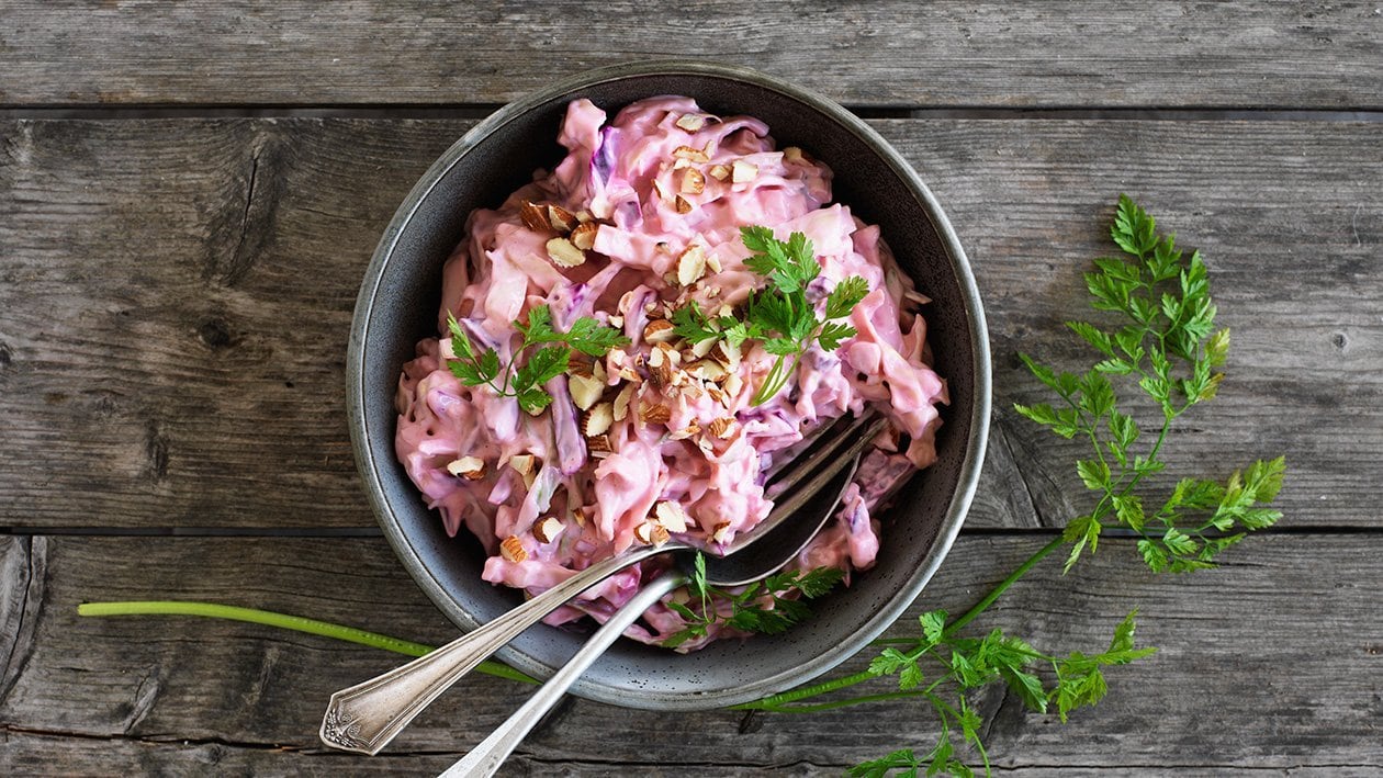 Sallad på spetskål och rödbetor
