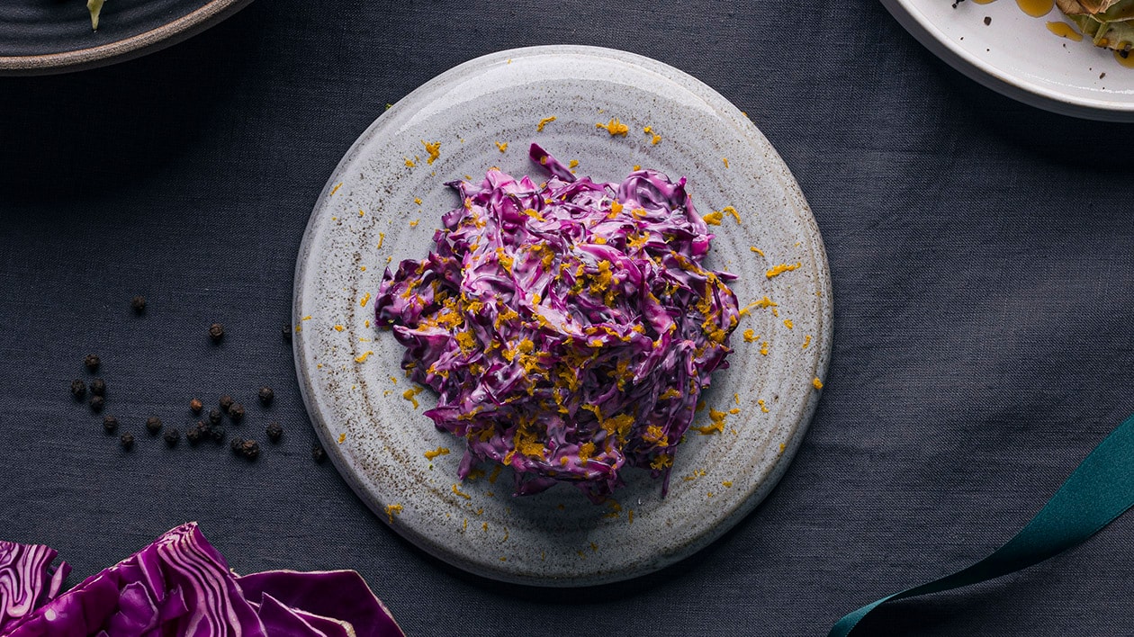 Coleslaw på rödkål med ingefära & apelsin – Recept