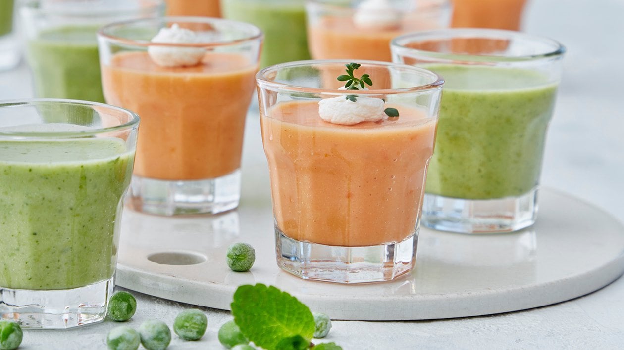 Gazpacho med ärtor, gurka och mynta