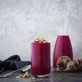 Rödbets  & jordgubbssmoothie