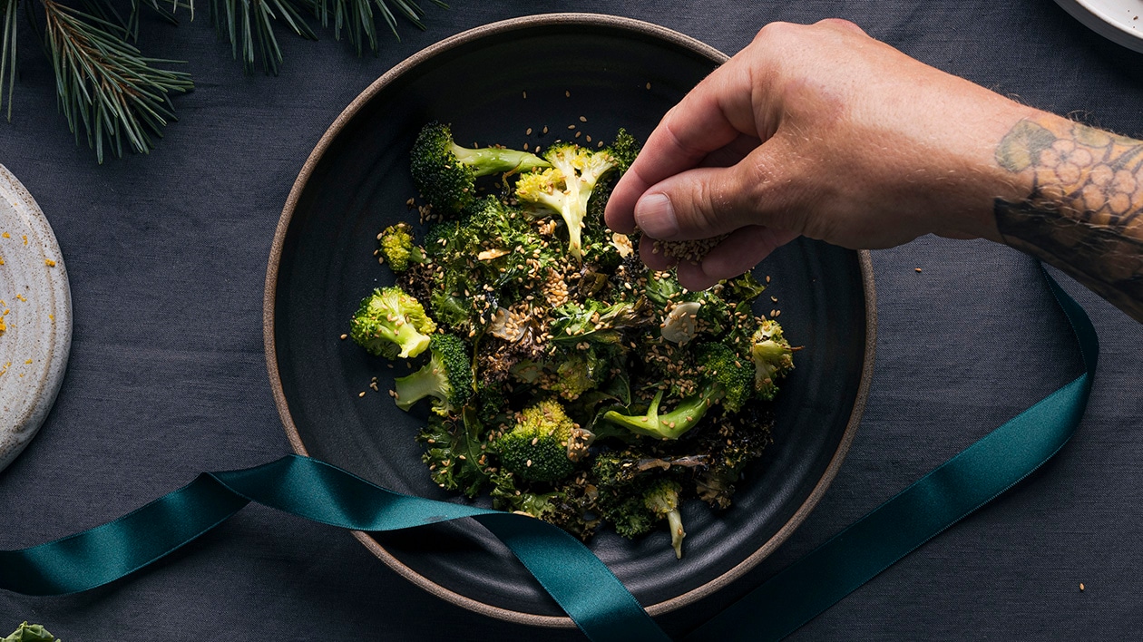 Sesamstekt grönkål och broccoli – Recept