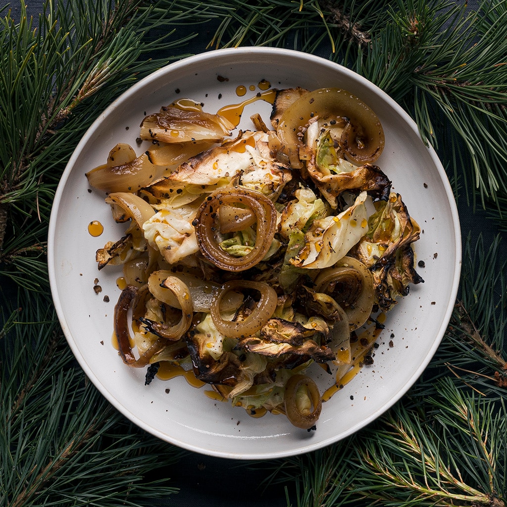 Sotad vitkål med ättikssirap