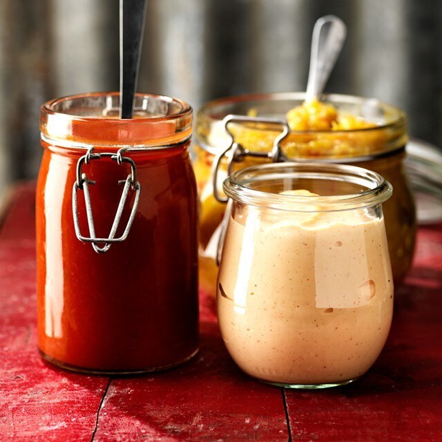 Glödheta tillbehör till grillade godbitar 