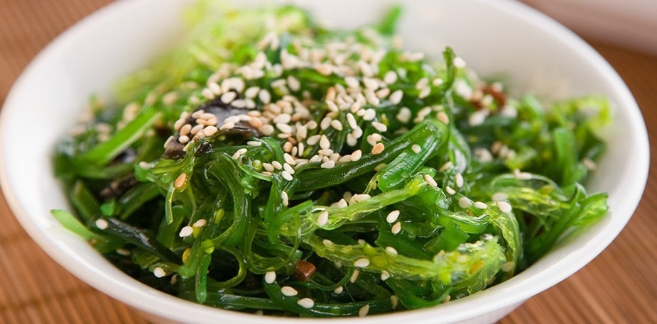 Wakame (brunalg) – havets gröna guld